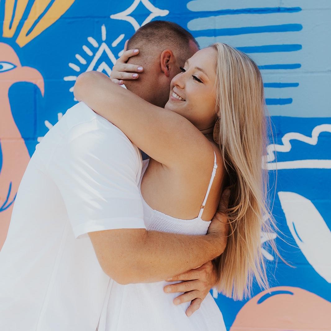 8.4.24

Engagement photos @ Crossroads, Kansas City, MO