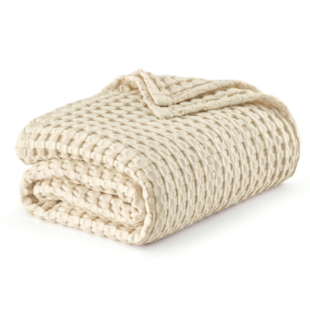 Bedsure Cooling Cotton Waffle Queen size Beige Blanket-Lightweight Breathable Blanket of Rayon Derived from Bamboo