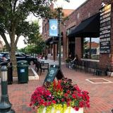 Explore Winnetka