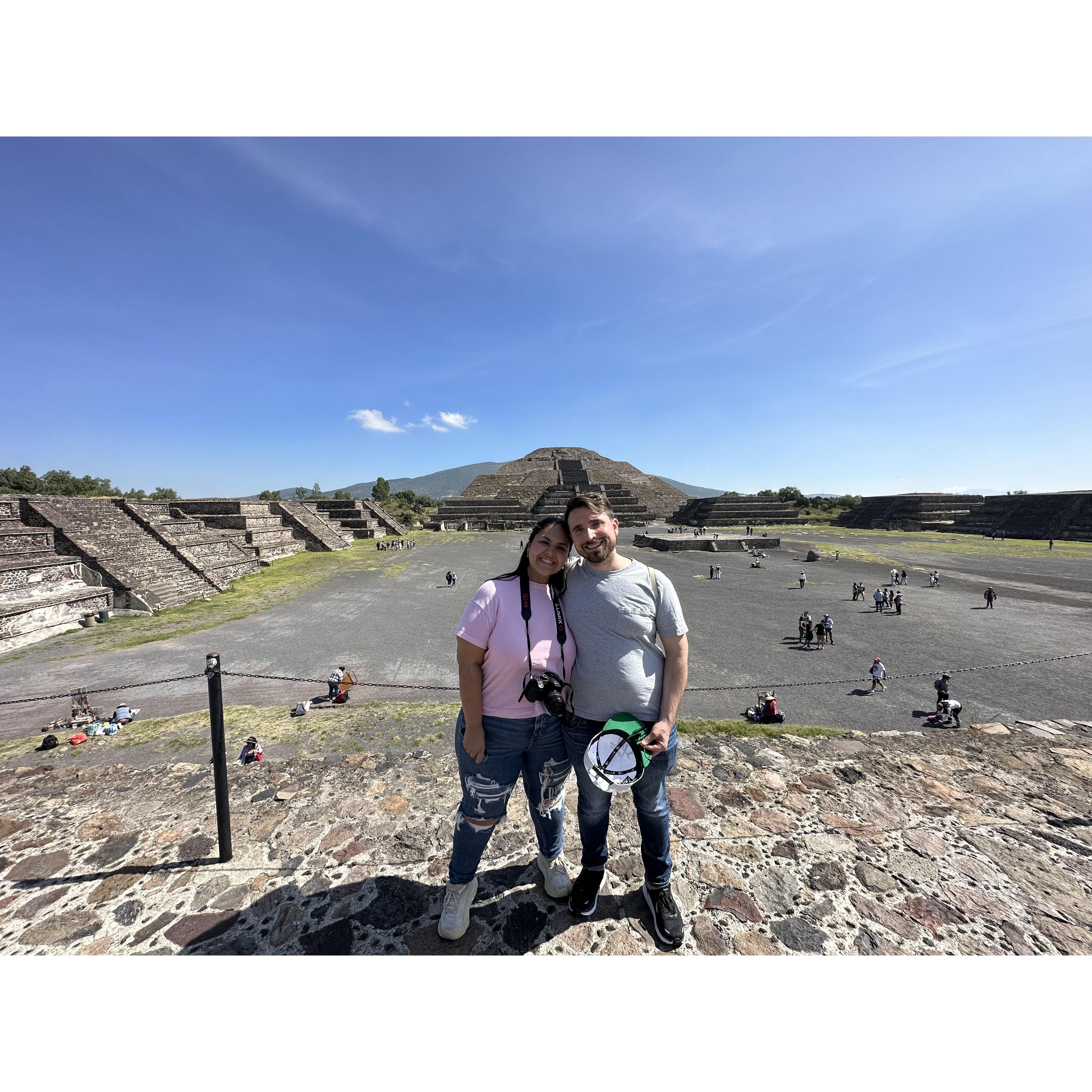 Teotihuacan - Mexico City