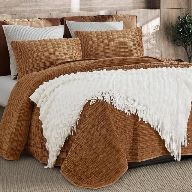 SHALALA Corduroy Quilt Queen Size 3 Pieces Bedding Set,Striped Bed Cover Cozy Bedspread Coverlet with 2 Pillow Shams,Soft Lightweight Quilt Set for All Season(Caramel,Full/Queen)