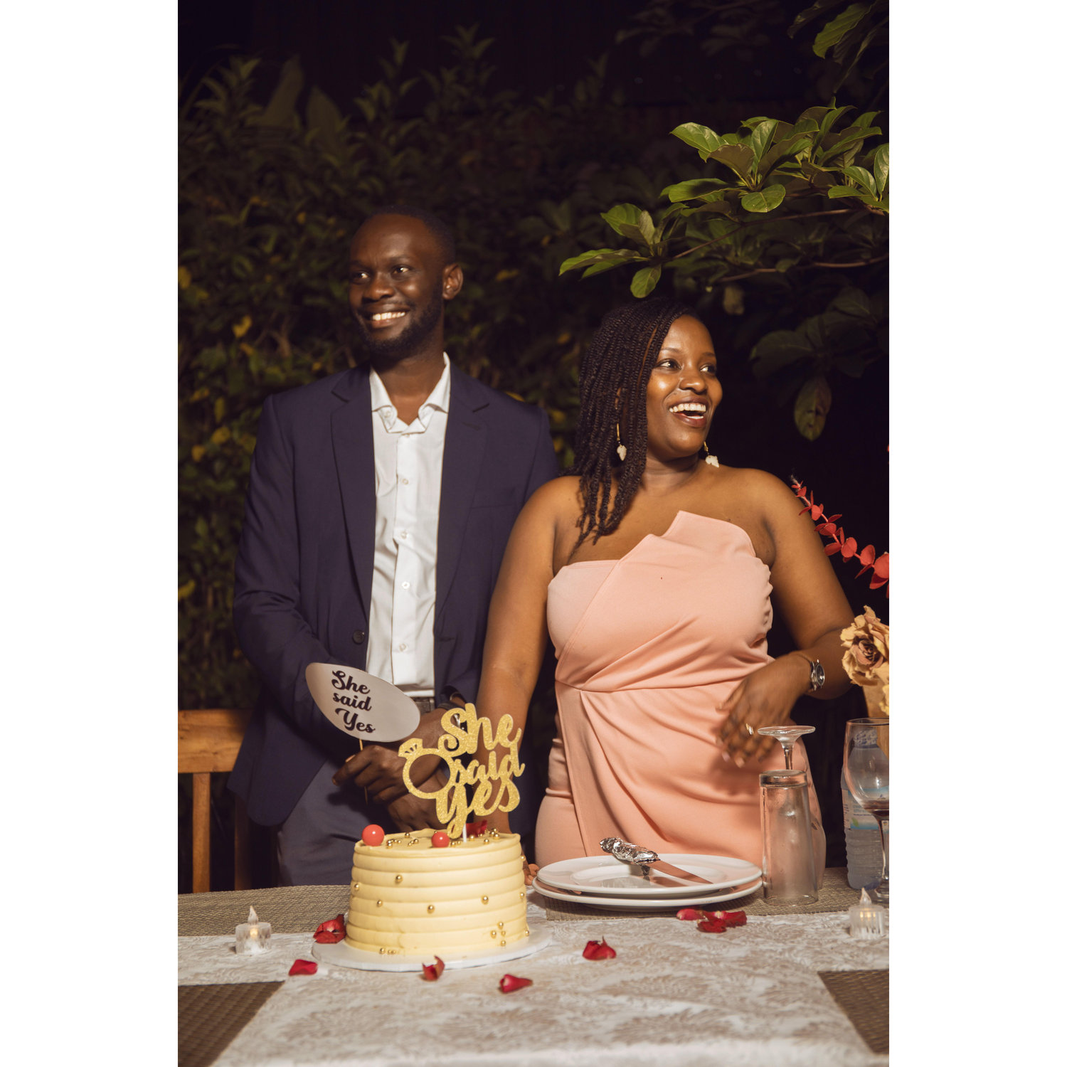 There was Cake for us too! There will be cake from the same person on this wedding too! Look out for some cake