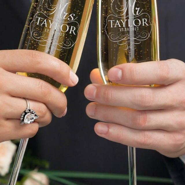 Set of 2, Mr. Mrs. Wedding Champagne...