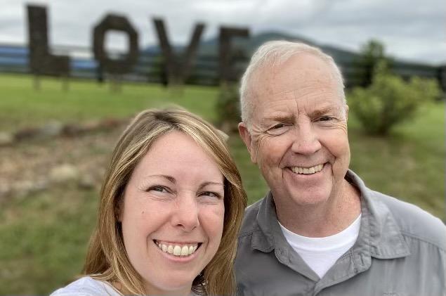 The Wedding Website of Beth O'Connor and Scot Renegar