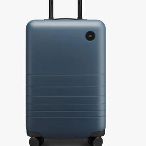 Monos Carry-On in Ocean Blue