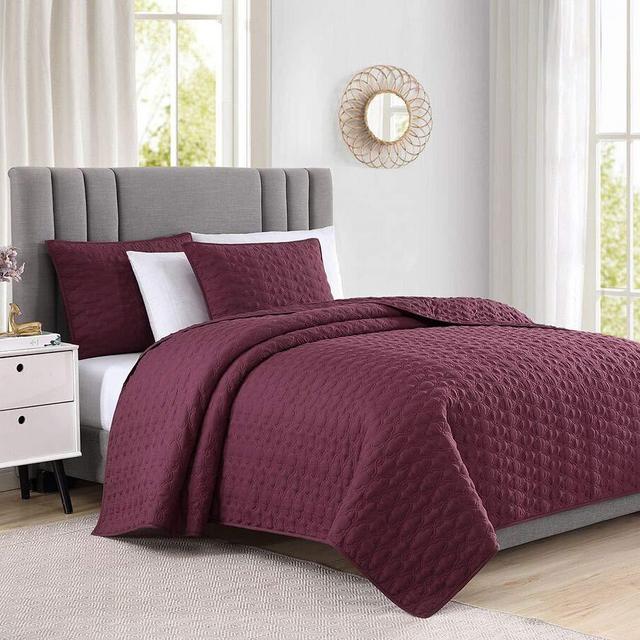 BOURINA Embroidery Quilt Set Coverlet Set 3-Piece Microfiber Bedspread Included 2 Shams and 1 Quilt,Queen Size 90" x 92" Burgundy