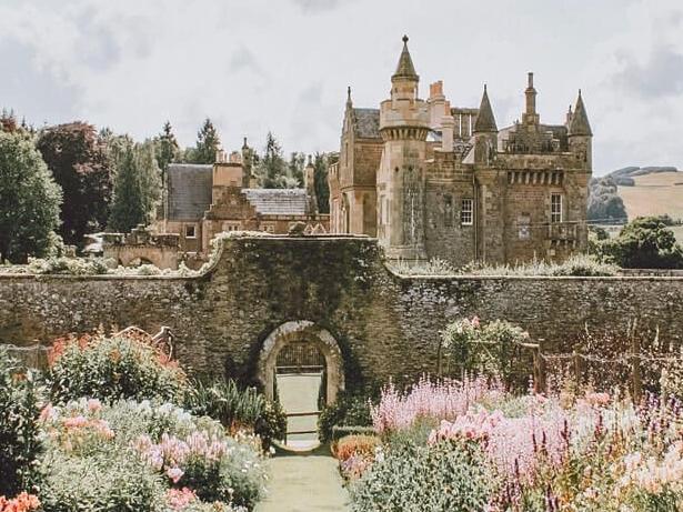 Scottish Castle Accomodations