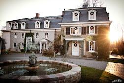 The Wedding Website of Hannah Ash and Roee Perry