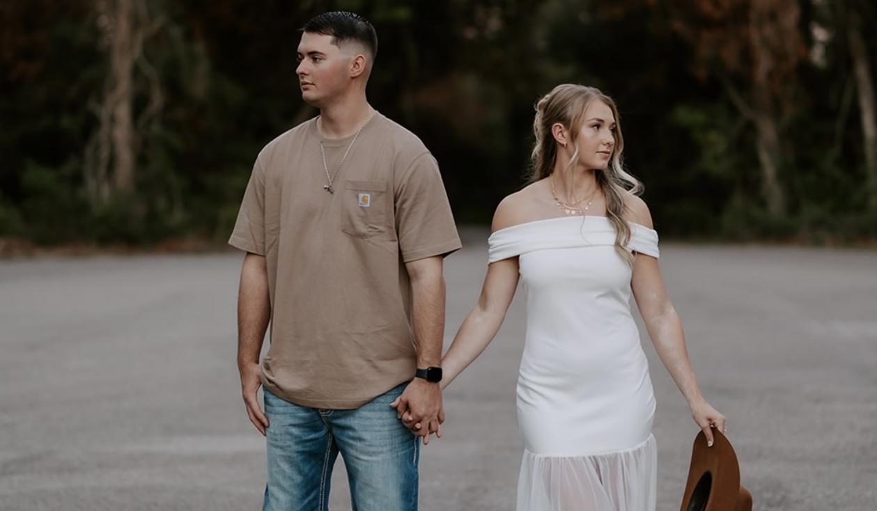 The Wedding Website of Kelsi Beard and Slade Skinner