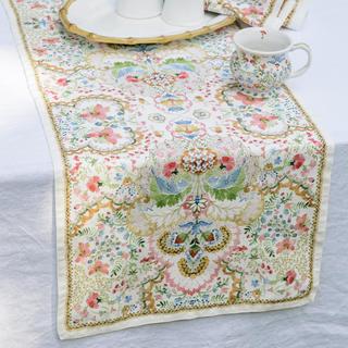 Sofia Table Runner