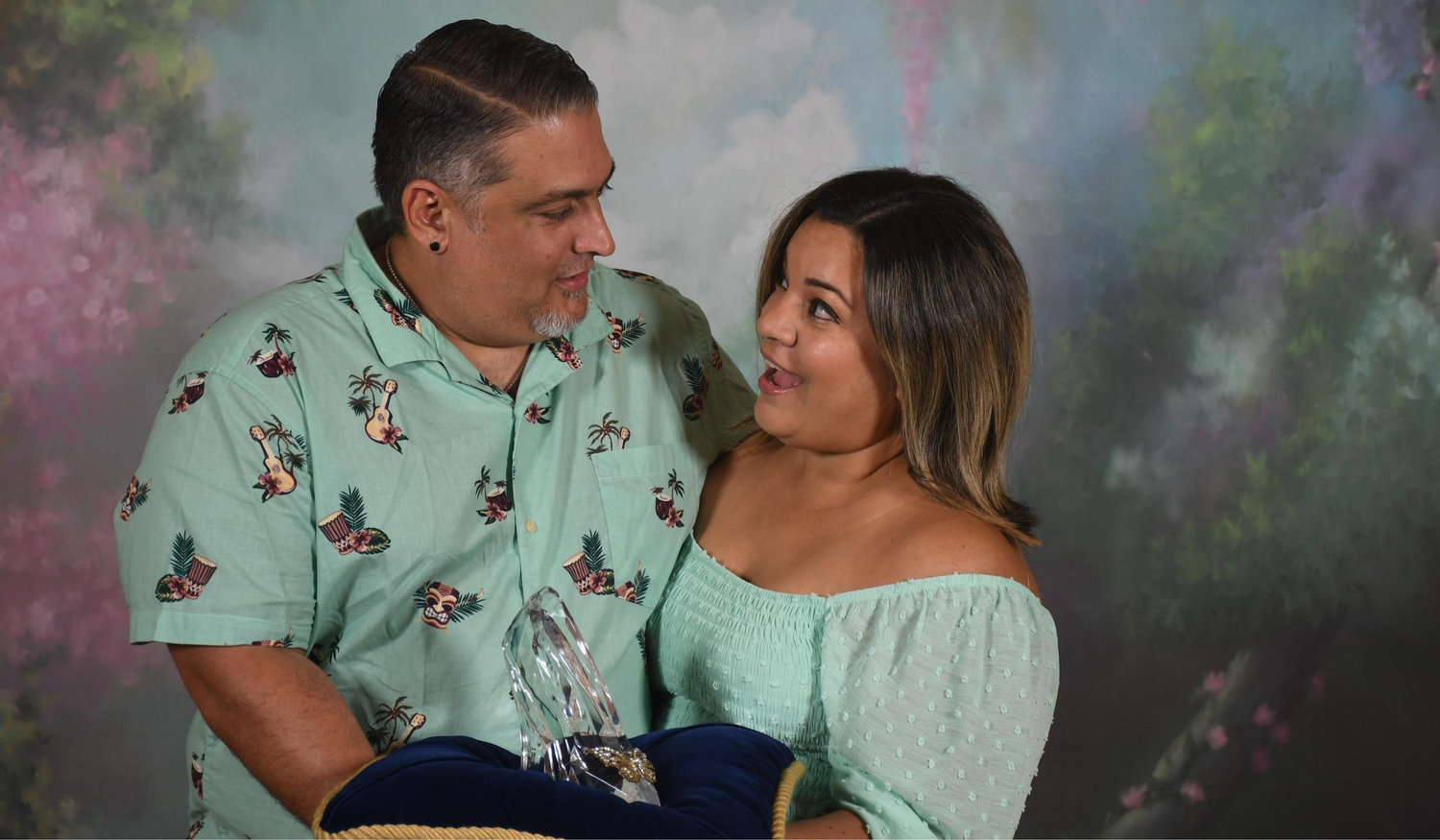 The Wedding Website of Stacey Largaespada Gutierrez and Angel Gutierrez
