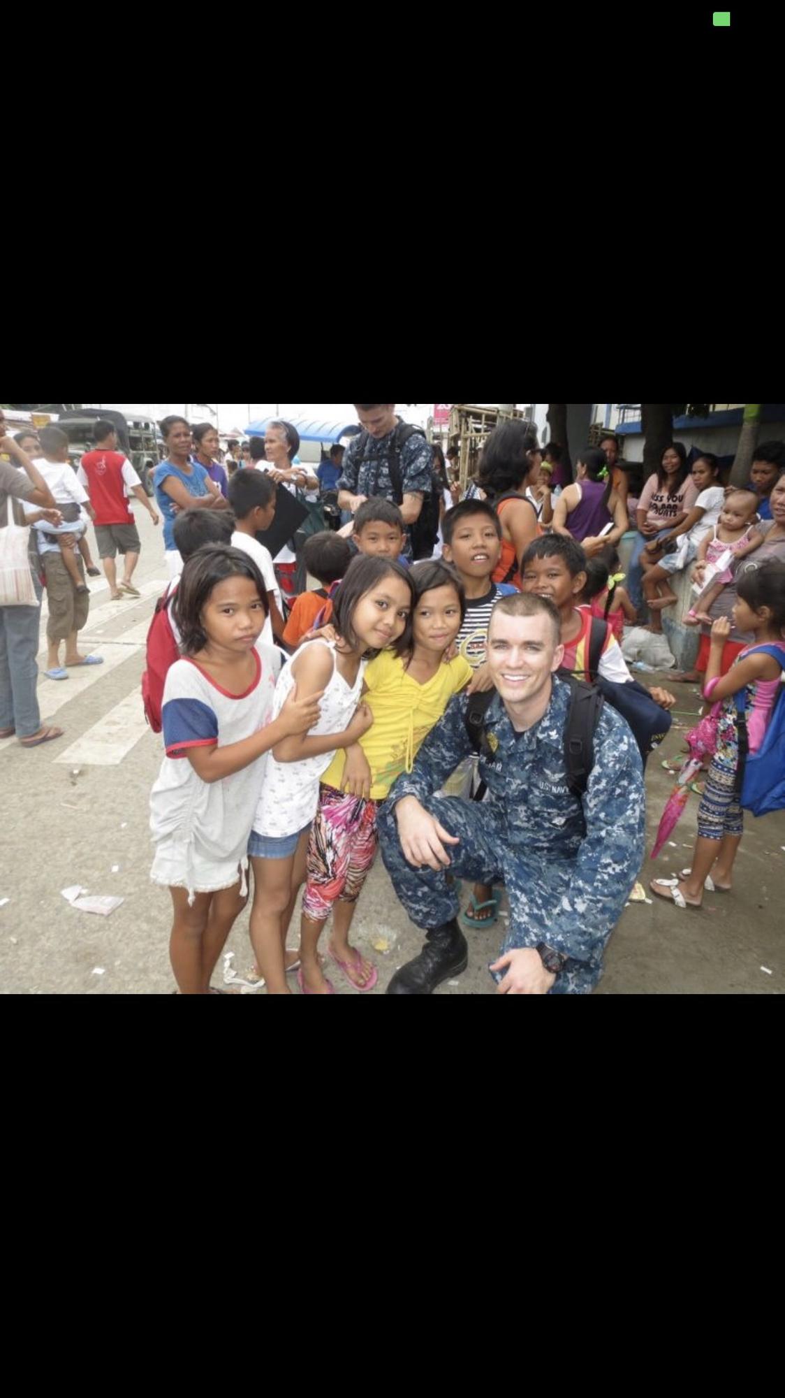 This is just Stevie serving our country… what a dream boat. 😍