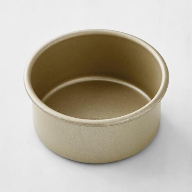 Williams Sonoma Goldtouch® Pro Nonstick Round Cake Pan Set of 2