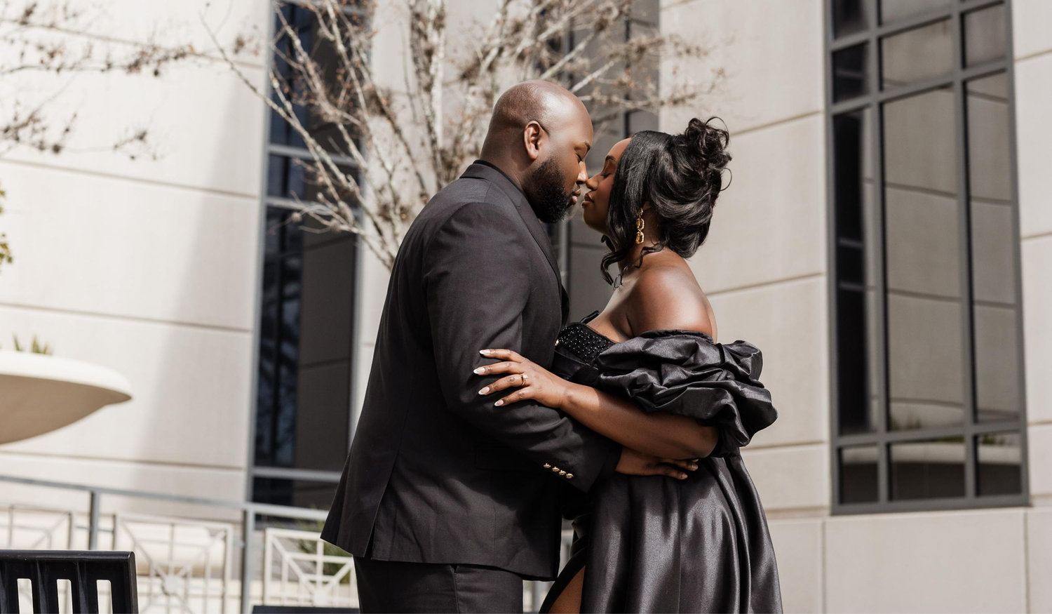 The Wedding Website of Tiffany Williams and Darren Shannon