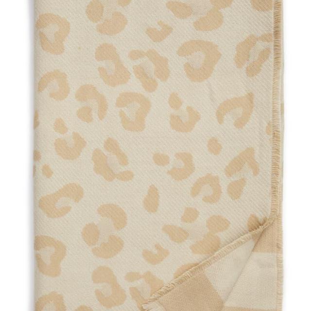 Reversible Jacquard Throw Blanket