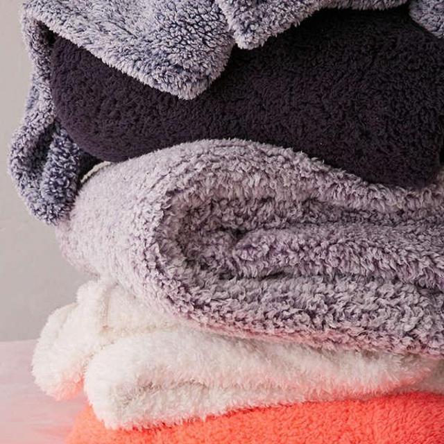 Amped Fleece Throw Blanket