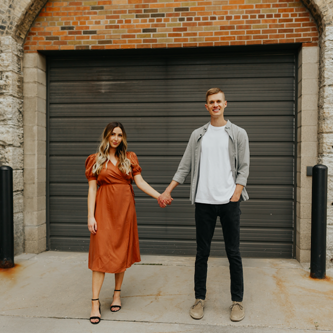 Engagement photo shoot.
Sept 2021
Marisa Claire Photography ∴ Minneapolis, MN