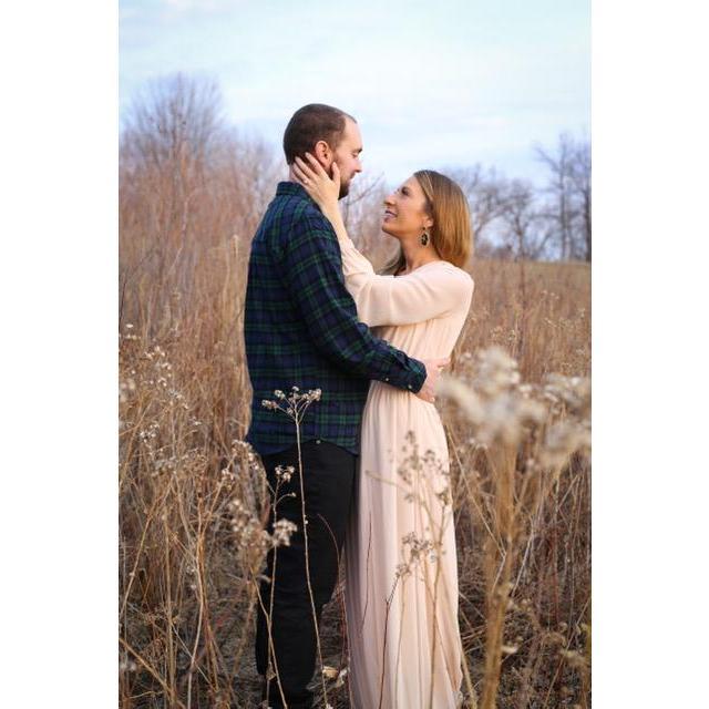 Field love with Hailey Erickson at our engagement shoot