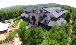 Chateau Morrisette Winery