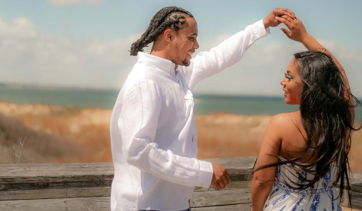 The Wedding Website of Alivia Roberts and Roshaud Collins