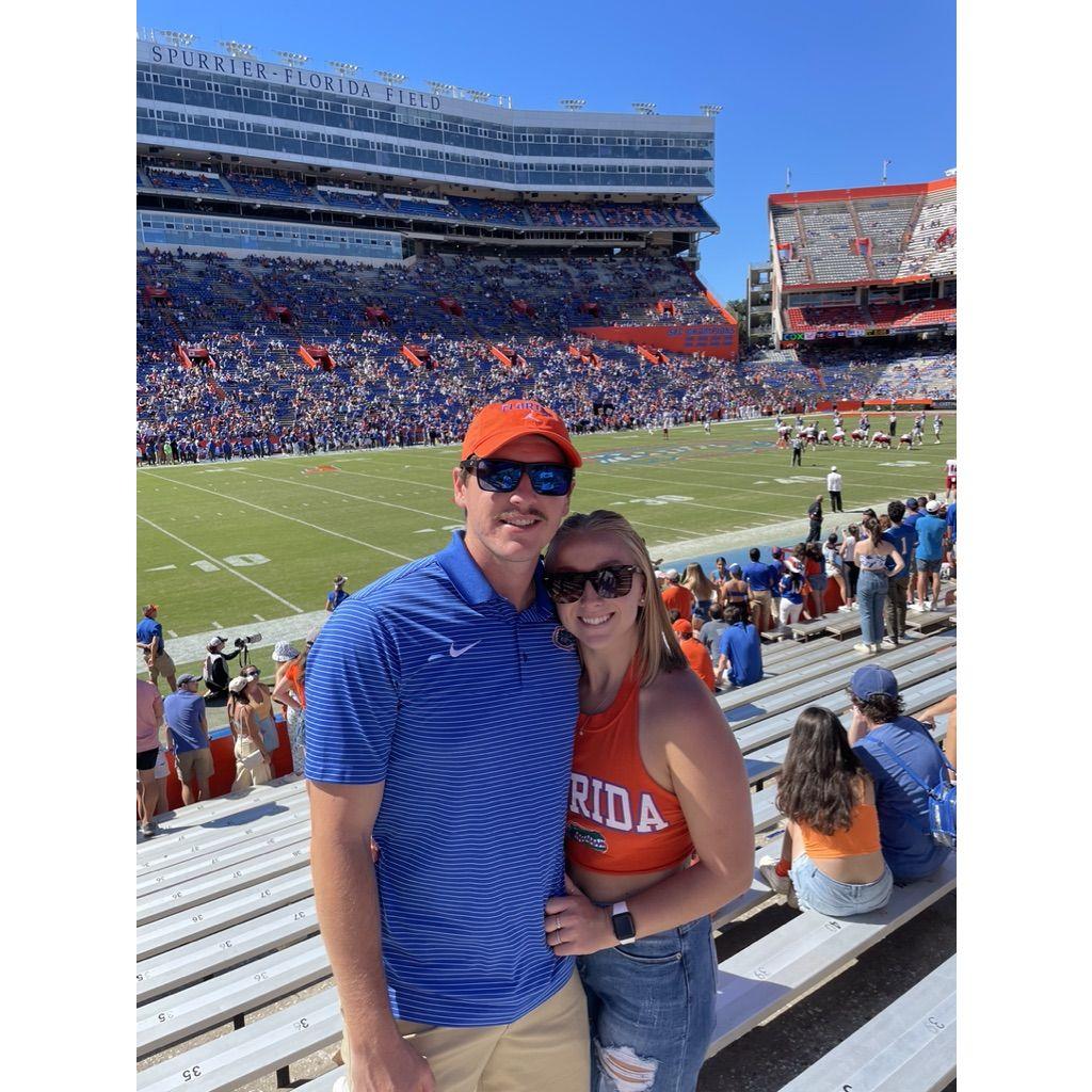 We love going to Gator games :)