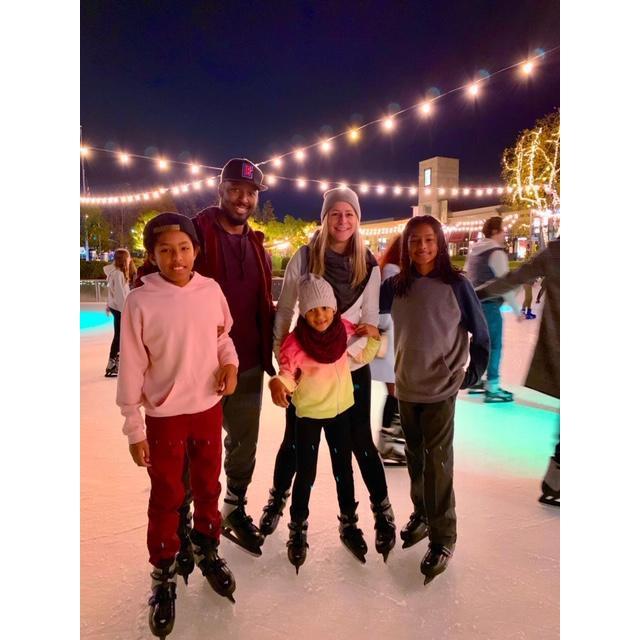 Family Iceskating
