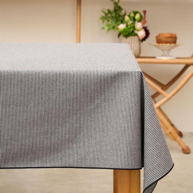 Noir Royale Tablecloth, Large