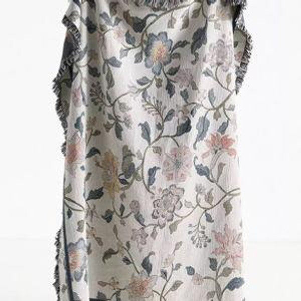 Tales Cotton Woven Throw Blanket