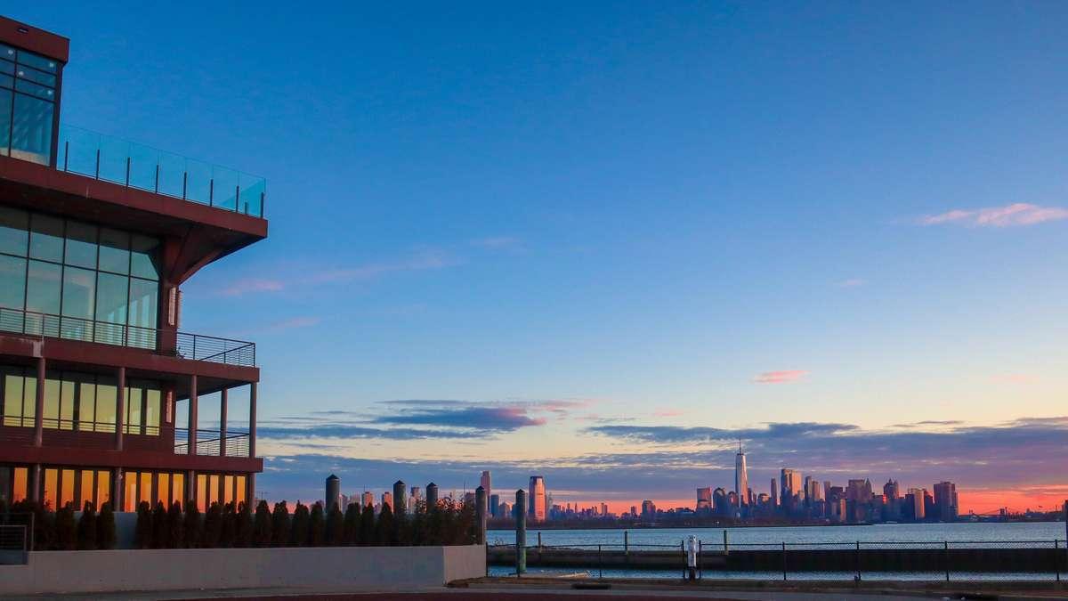 The Wedding Website of Sreeya Komaravolu and Michael Quarella