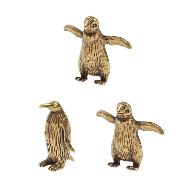 SHIDXIB 3Pcs Brass Penguin Brass Ornaments Lovely Decorations Copper Carving Handicraft Brass Desktop Sculpture for Office Table Decoration