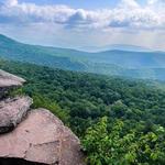 Giant Ledge Trailhead