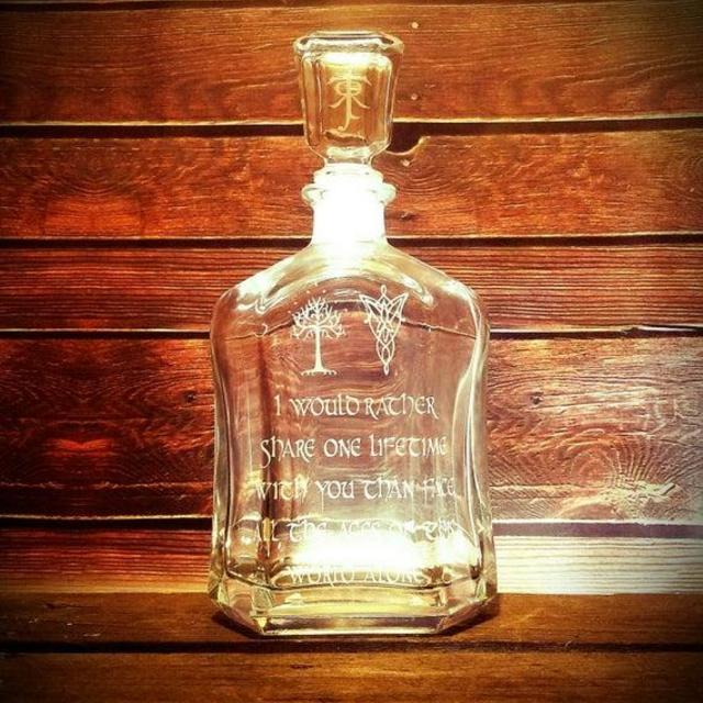 Lord of the Rings Wedding Decanter Glass Gift, Engraved Whiskey Bourbon, LOTR Evenstar Tree and Tree of Gondor Gift