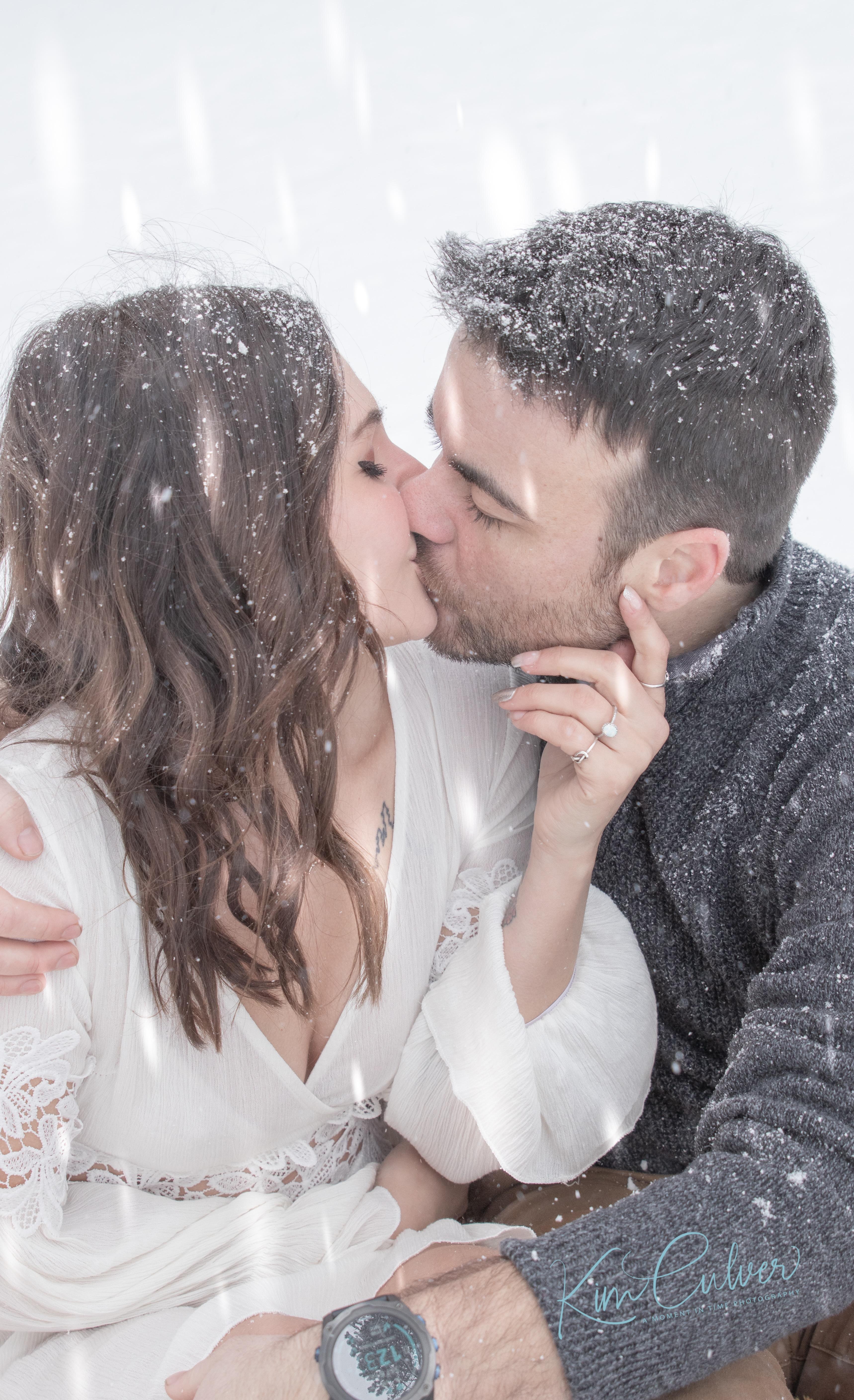 The Wedding Website of Lauren MacNaughton and Adam Looze