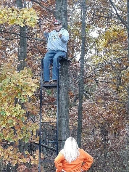 A family that sets up hunting stands together, stays together!