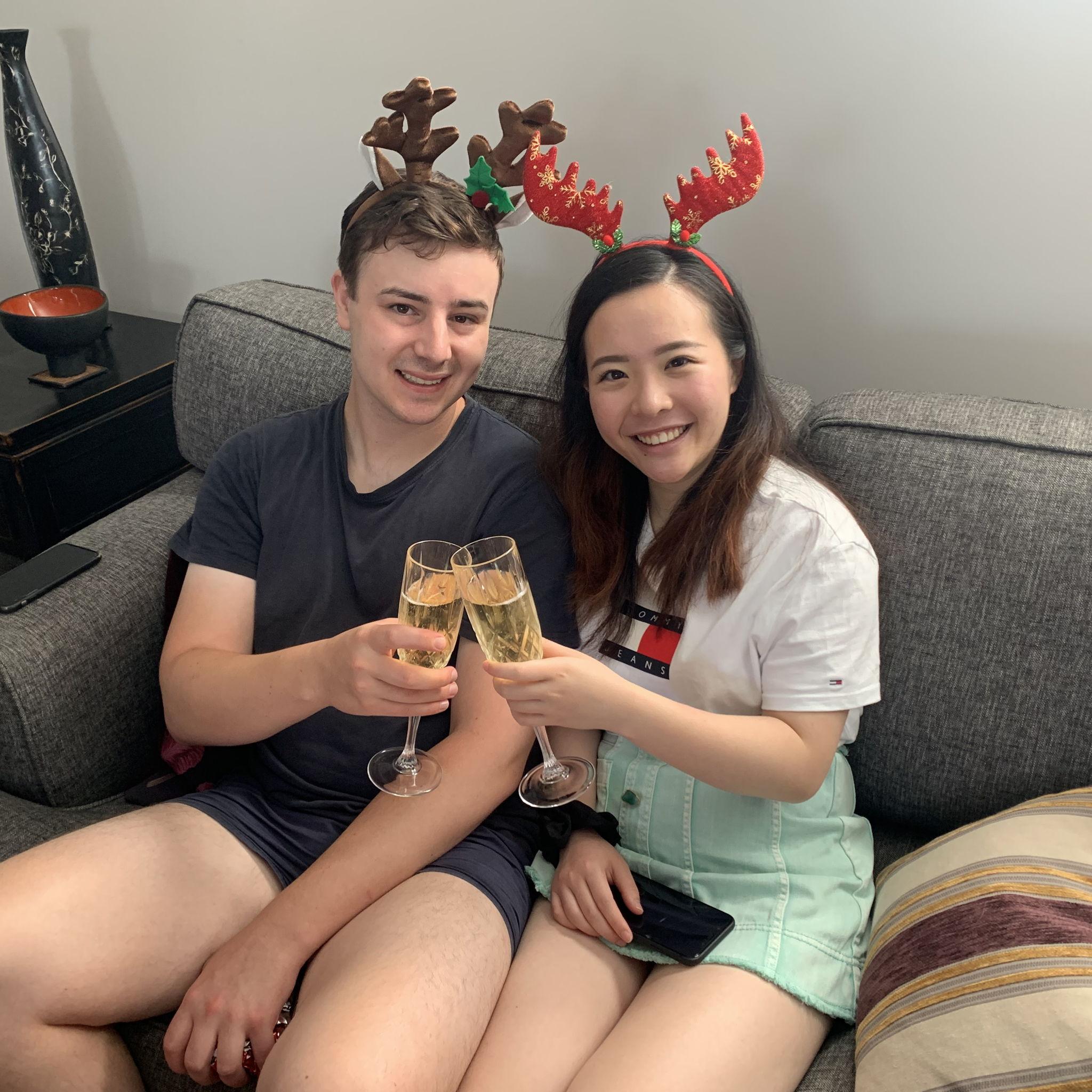 December 2021, Havelock North - Lucia's first Christmas with the Russell family! Also, the pitstop for the move up to Auckland.