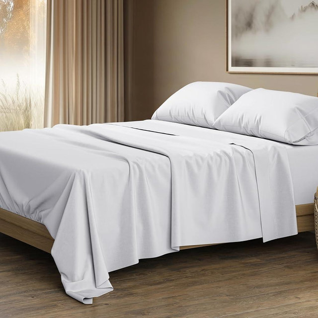 THREAD SPREAD Egyptian Cotton Sheets King Size - 1500 Thread Count 4 PC King Sheets Set Egyptian Cotton, Luxury Sheets King Size, Silky Soft, Cooling Deep Pocket Sheets, Fits Upto 19" - King White