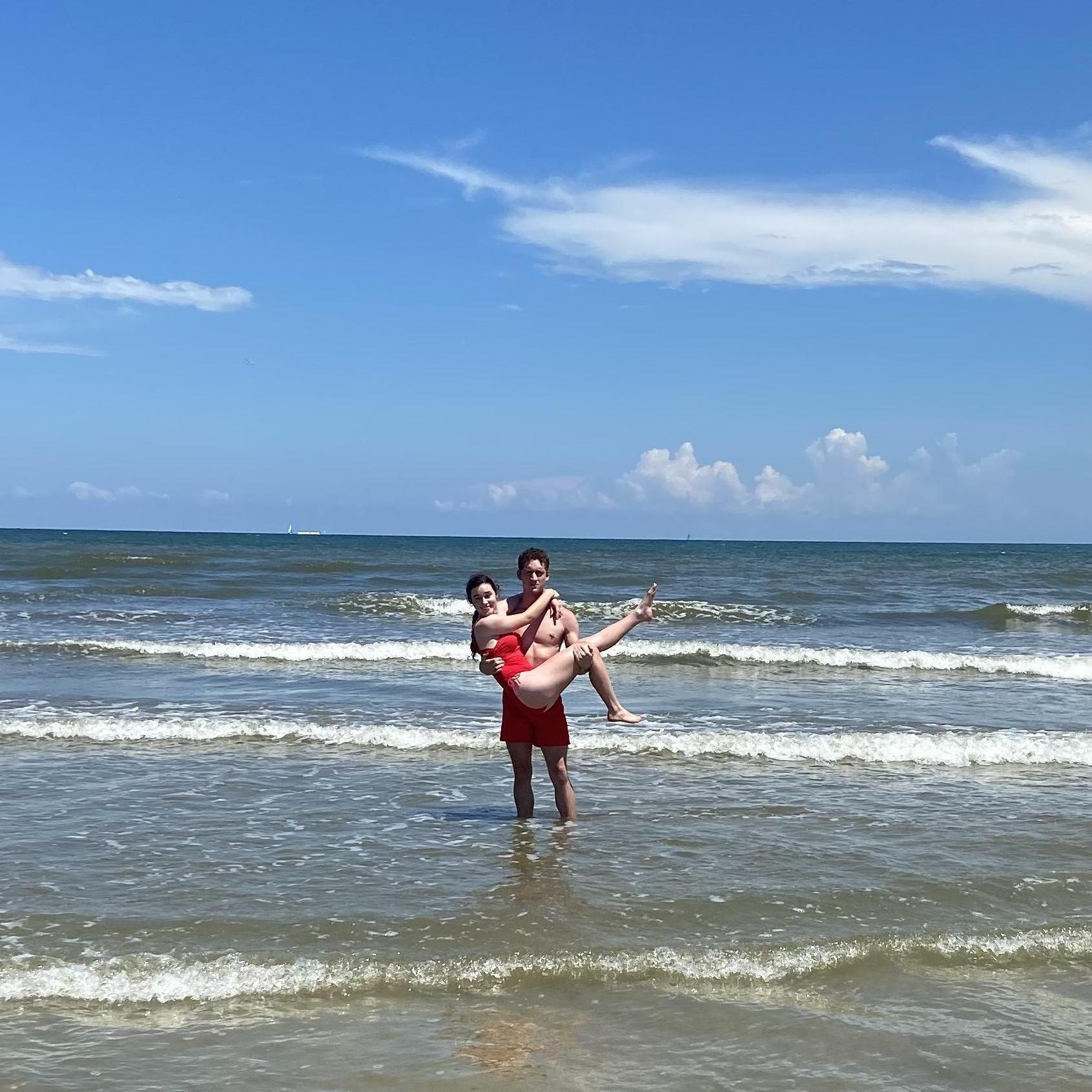 June 2021 - I was able to go to Port Aransas with Nathan's family for a beach trip! Here he is shown rescuing me. Check out our accidentally matching swimsuits! Super cute if I do say so myself.