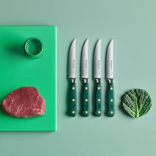 Classic Steak Knife, Set of 4