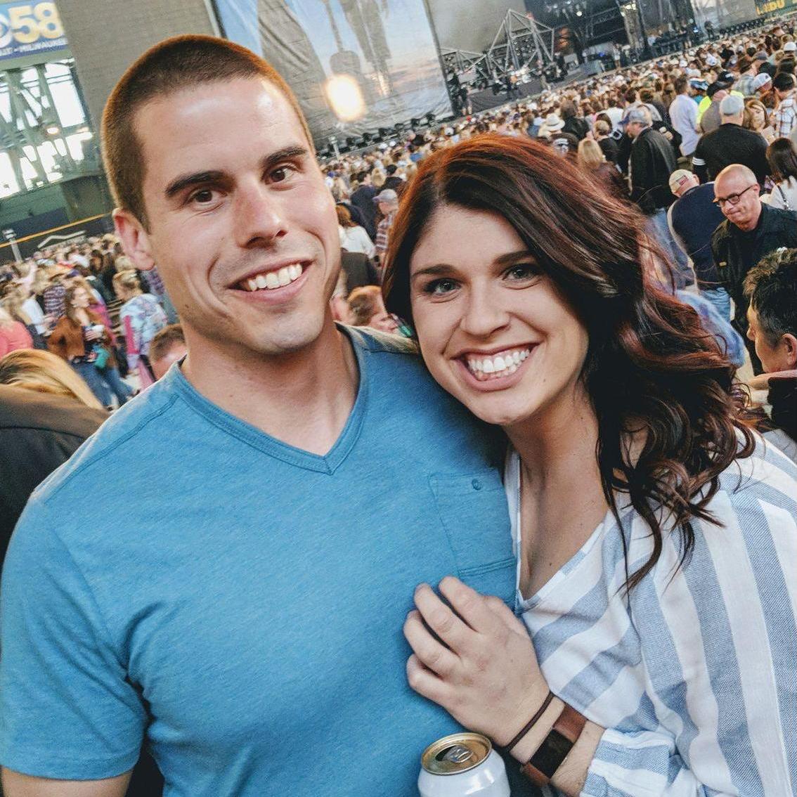 Kenny concert at Miller Park