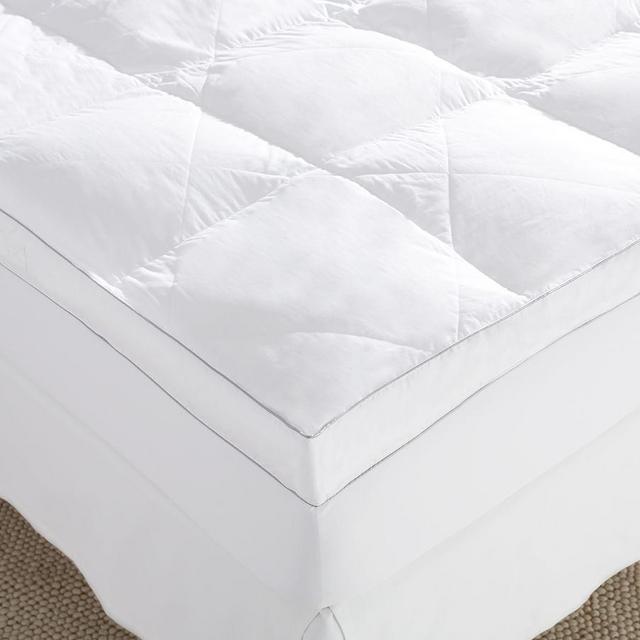 Luxury Quilted Featherbed with Bed Skirt, King