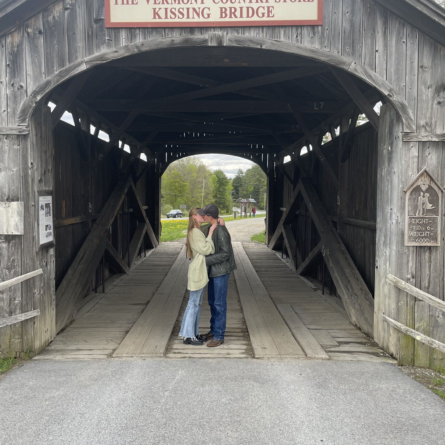 Vermont kissing bridge 💋