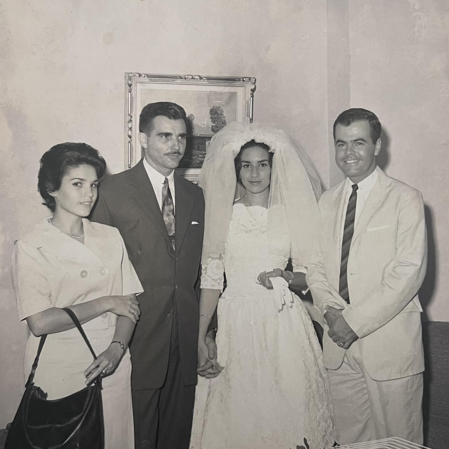 Bride's maternal grandparents: In the center Luis Cortina and Elizabeth Herrera after they took their vows