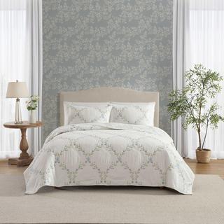 Floral Embroidery Cotton 3-Piece Reversible Quilt Set