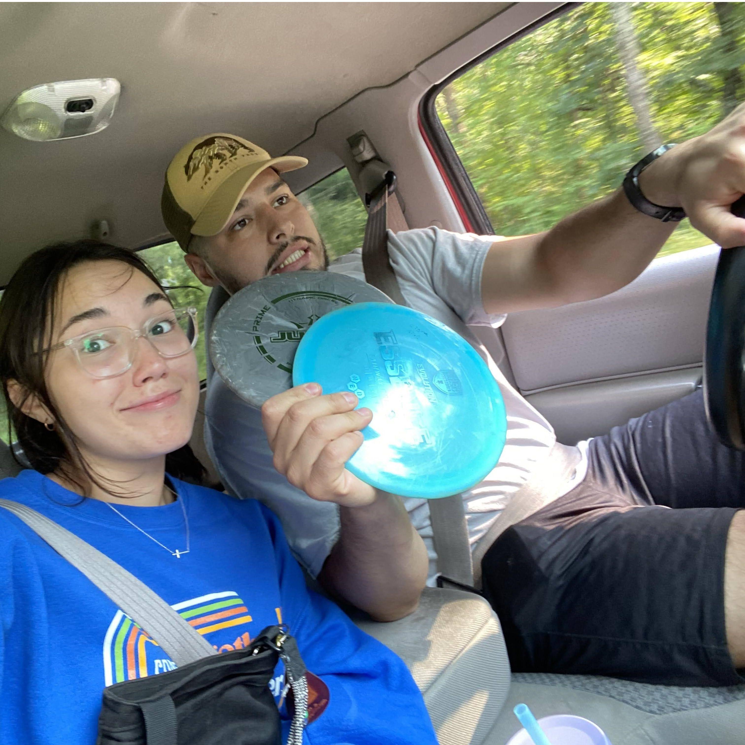 Disc golf at Standing Rocks