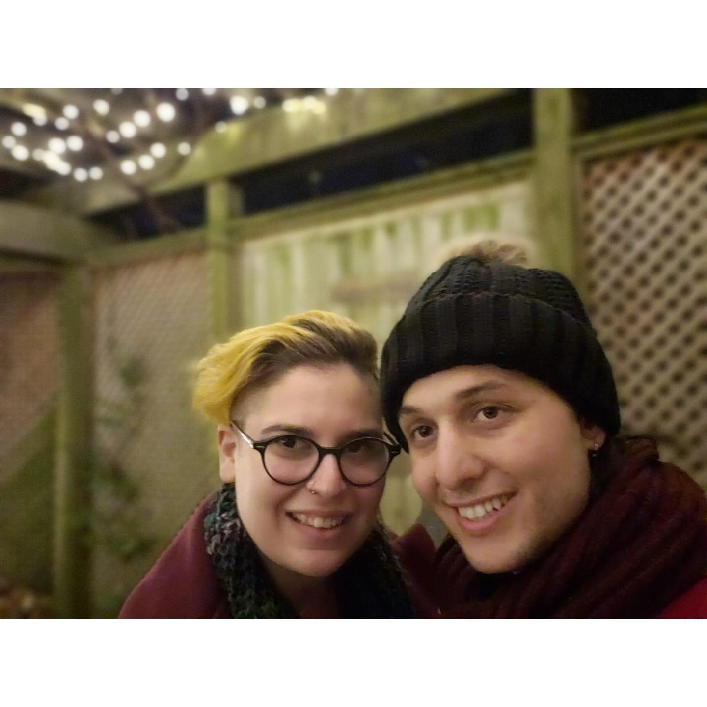 I can only focus on you, everything else feels blurry!