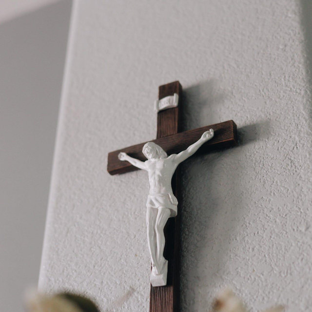 Wall Crucifix || 12 inch
