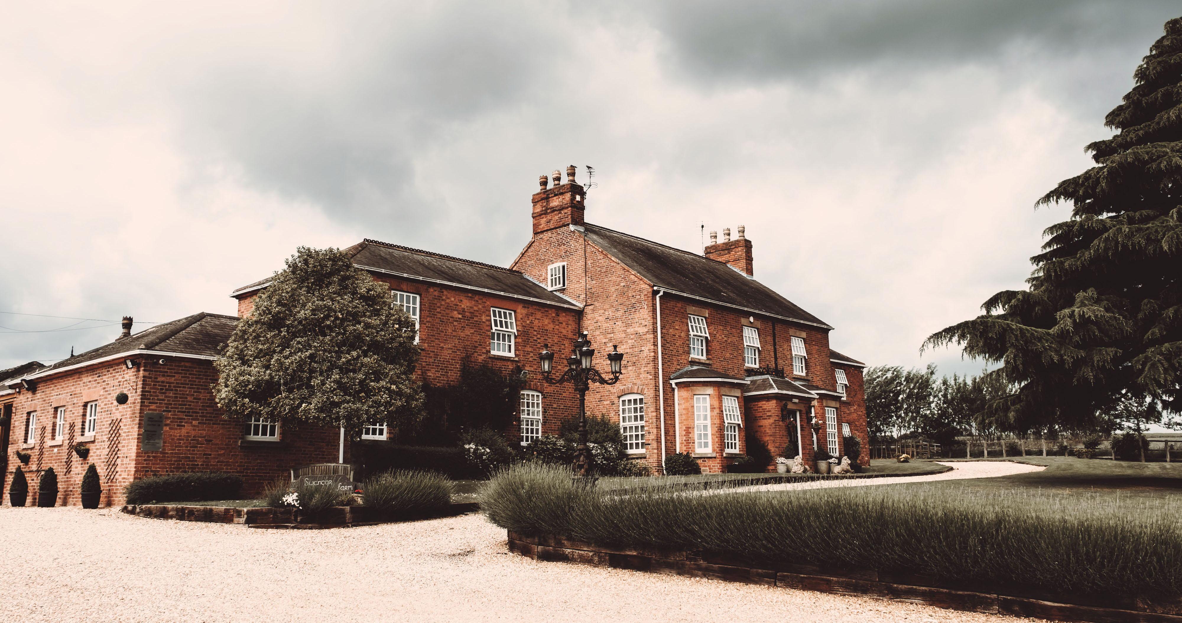The Wedding Website of Liam Pine and Lorna Stone