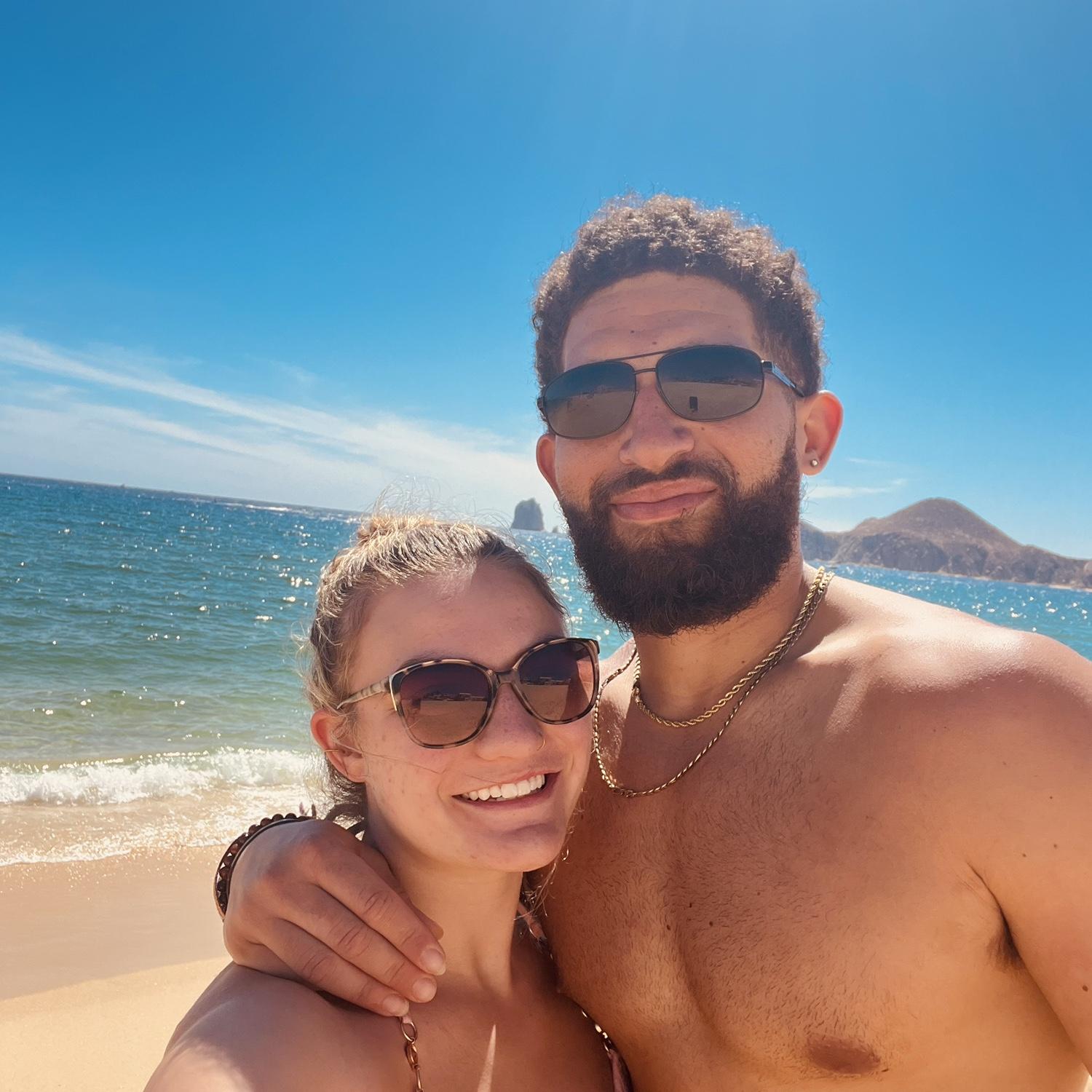 Their second vacation to Mexico! Bailey and Ronny plan to travel all over the world after getting married.