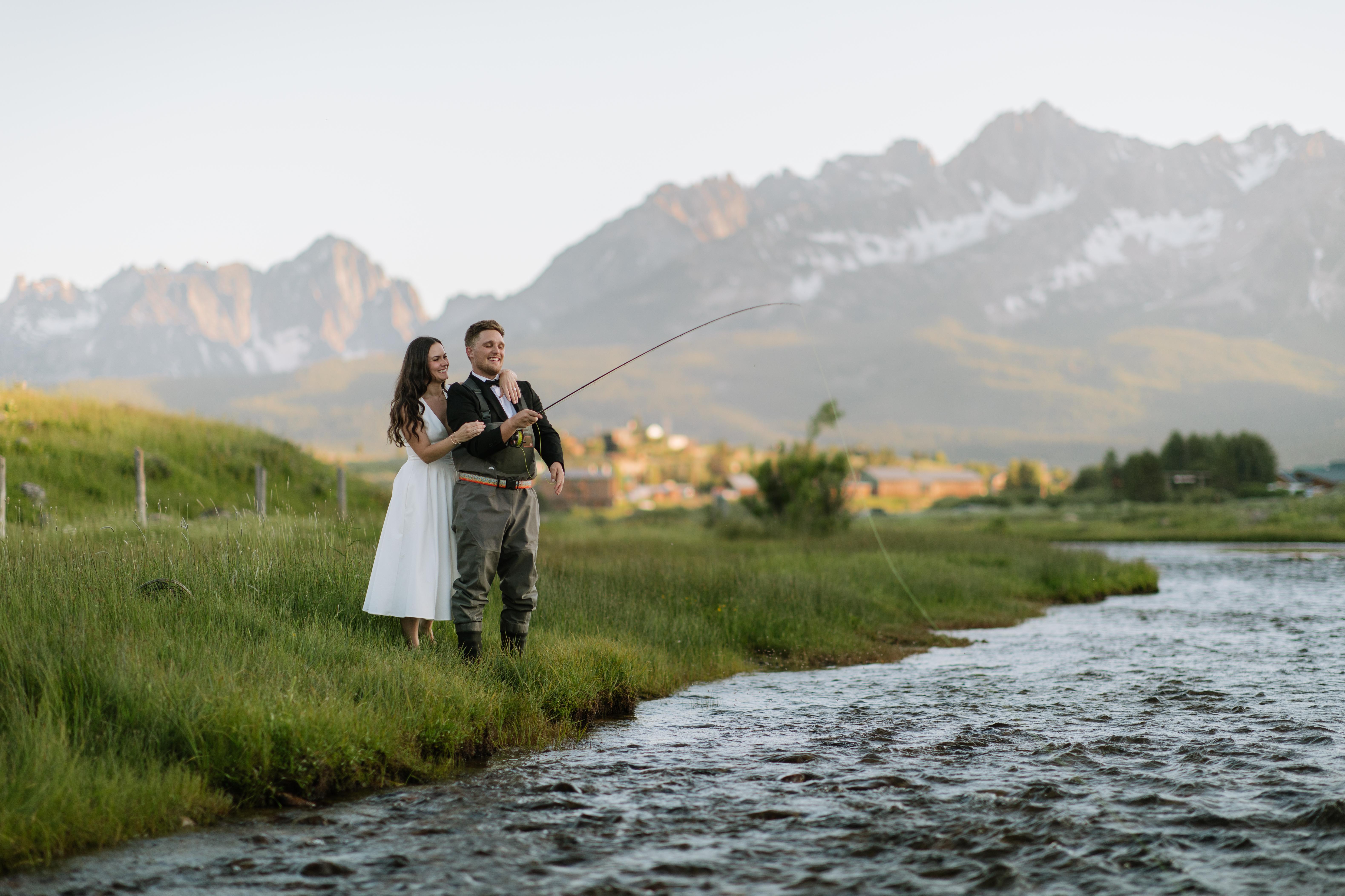 The Wedding Website of Faustine Moulton and Michael Murphy