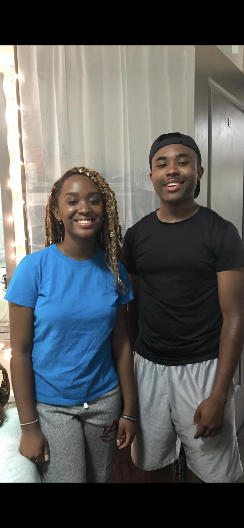 The first time we met💙🧡